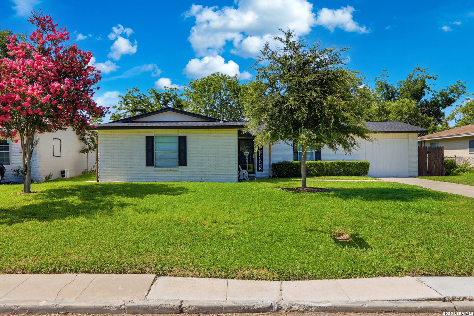5202 Coral Mist Street — photo