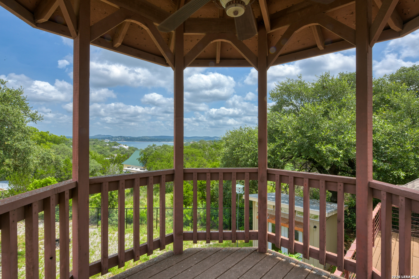 1256 Highland Terrace Drive — photo