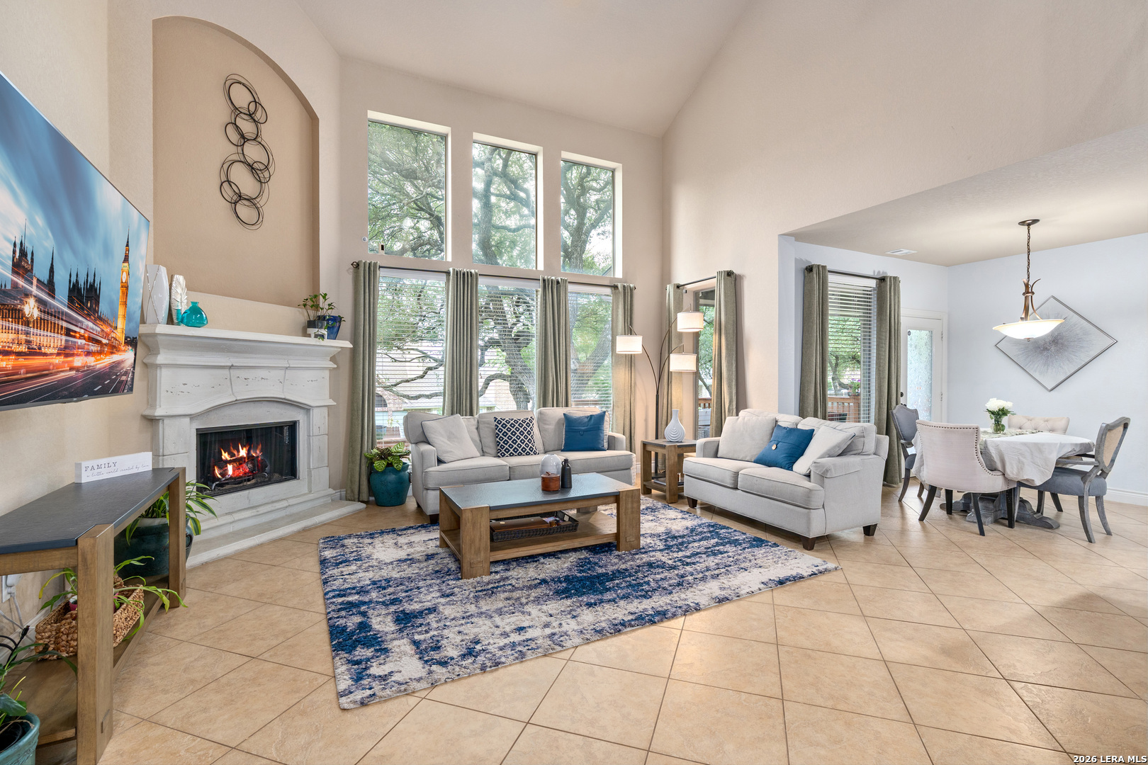 8810 Woodland Bnd — photo