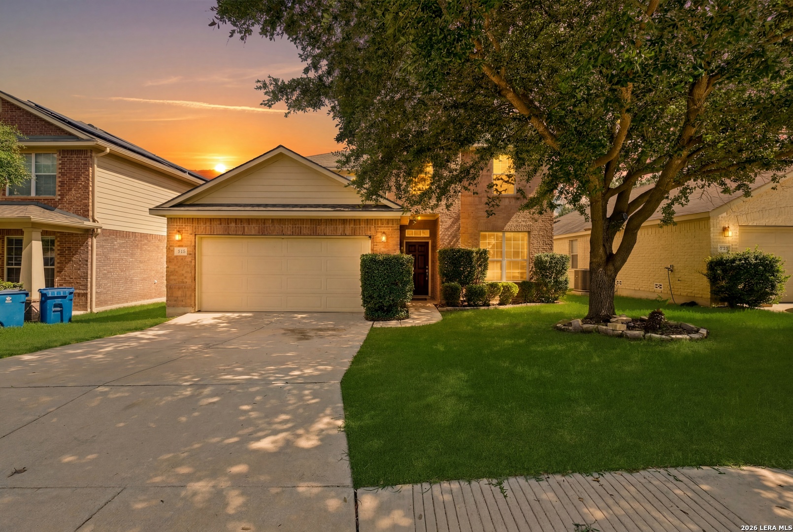 5519 Thunder Oaks — photo
