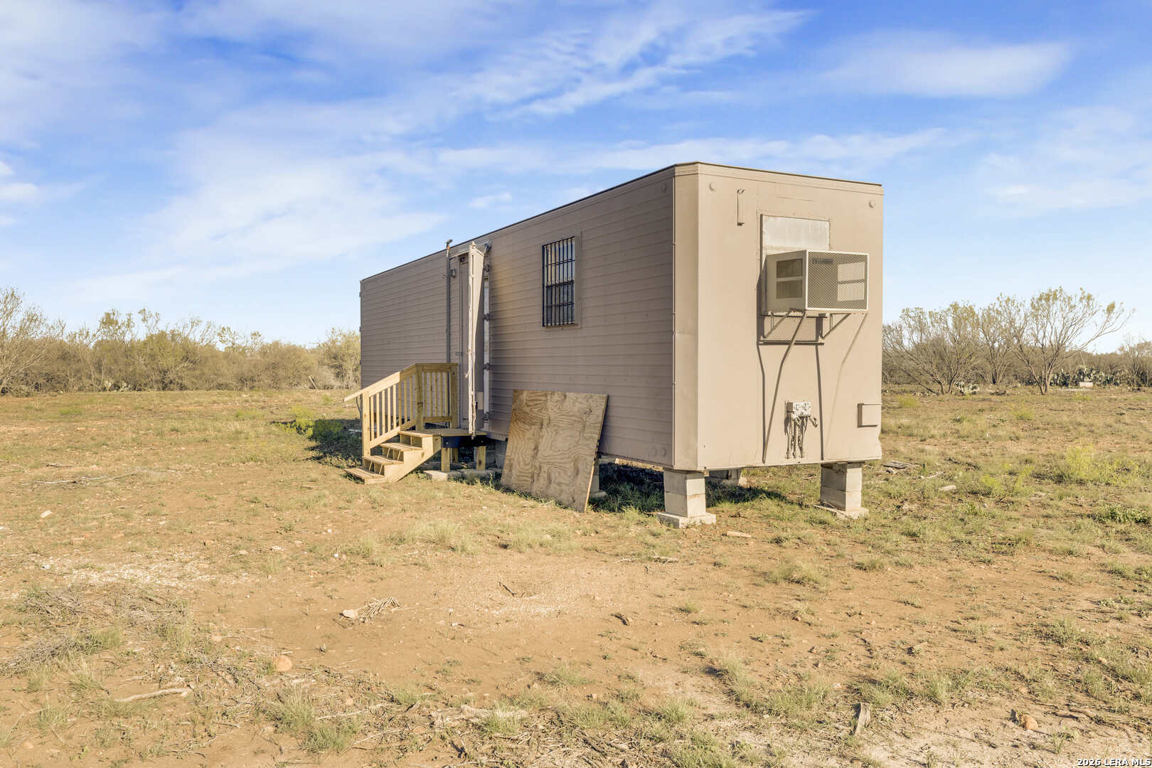 2811 cr 467, Devine, TX 78016 — photo 3