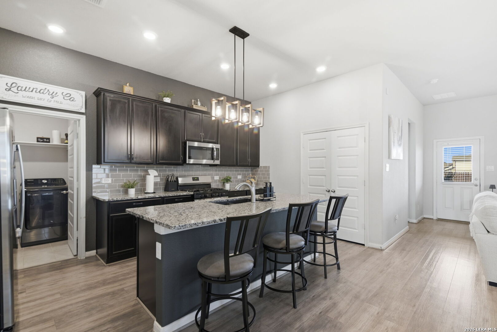 12418 Belfort Point — photo