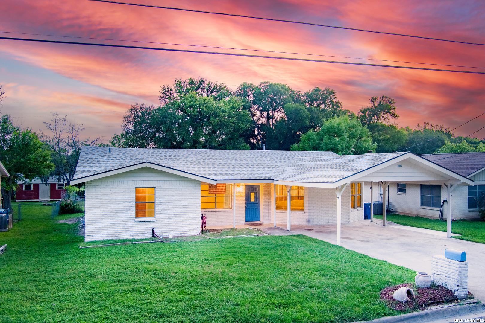 1107 Donna Kay Drive — photo