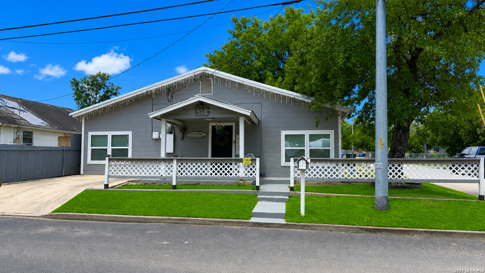 232 Campbell — photo