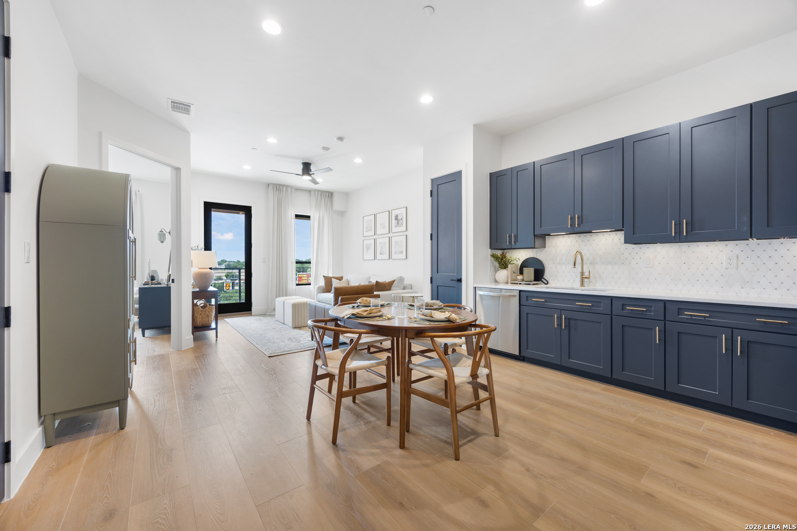 10899 S Hausman Road 307 — photo