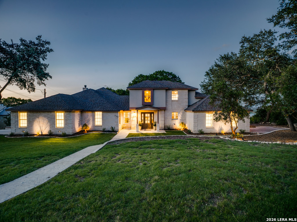 137 Lake View Drive — photo