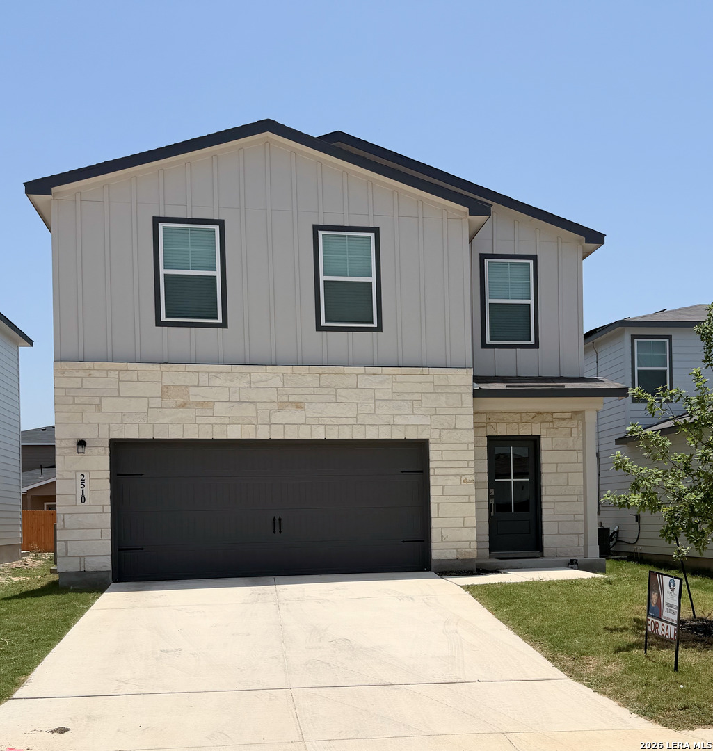 2510 Dry Moss Way — photo
