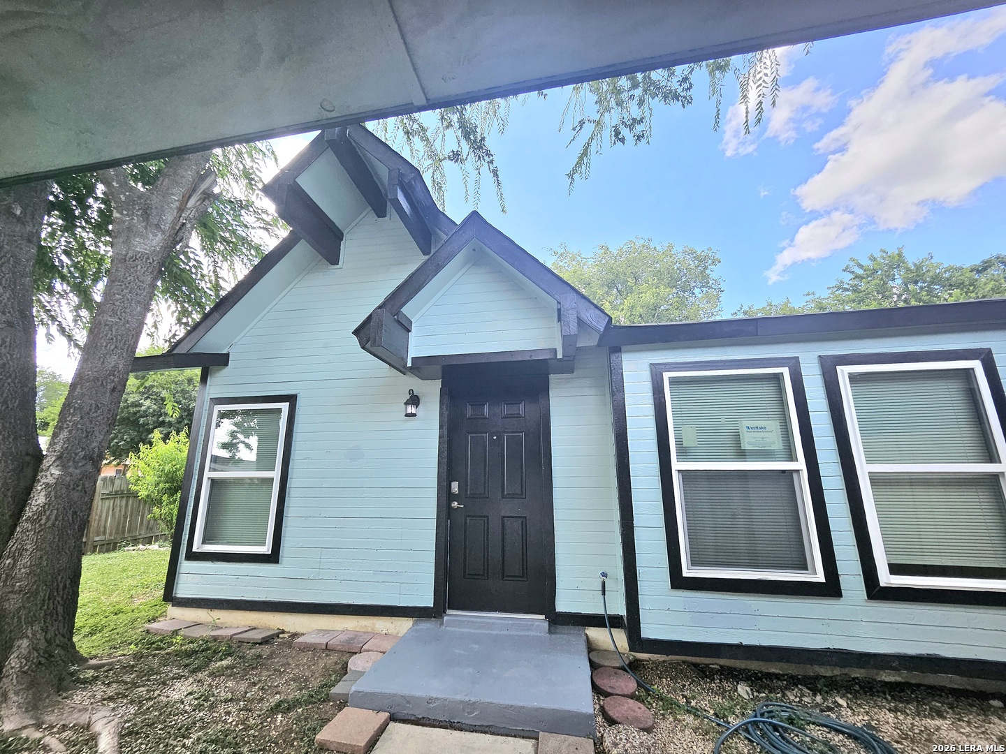 6903 E Belforest — photo