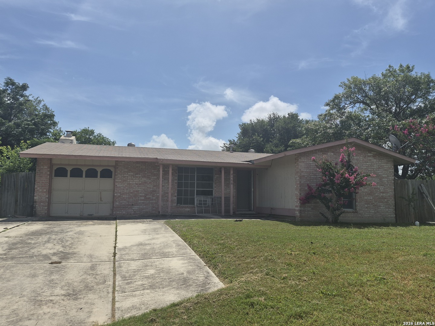 2406 Roseville Street — photo