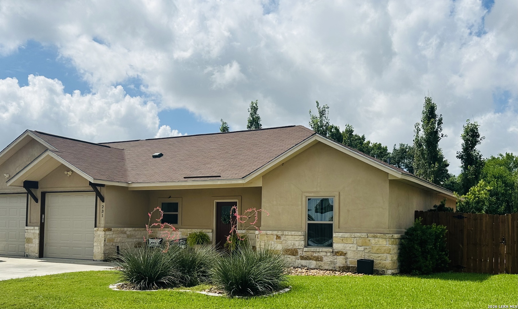 231 Navarro Crossing 7B — photo