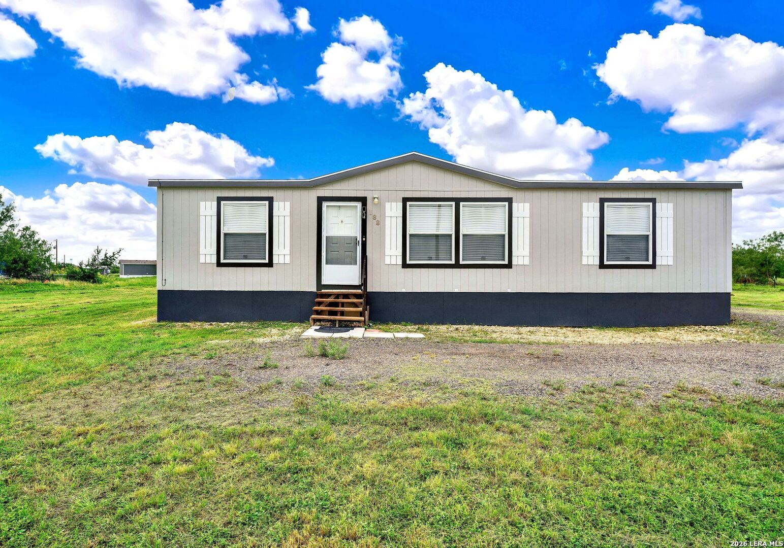 188 County Road 4643 — photo