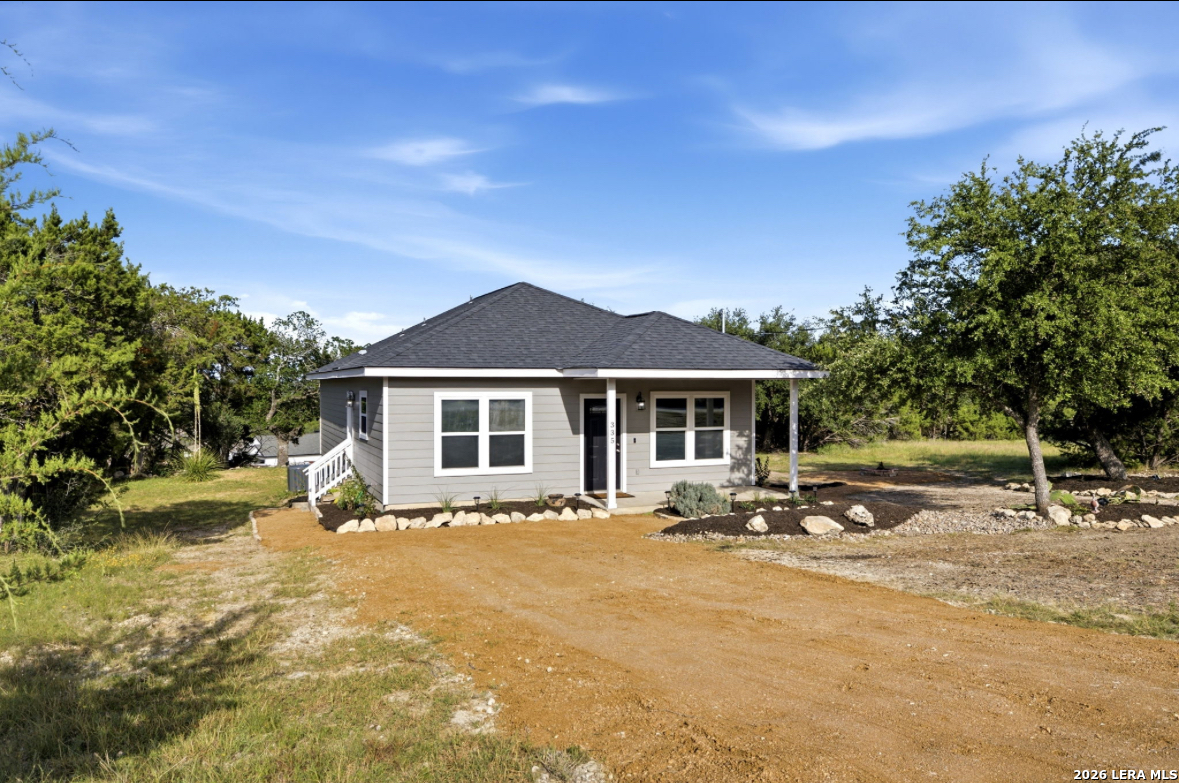335 Cimarron, Spring Branch, TX 78070 — photo 2