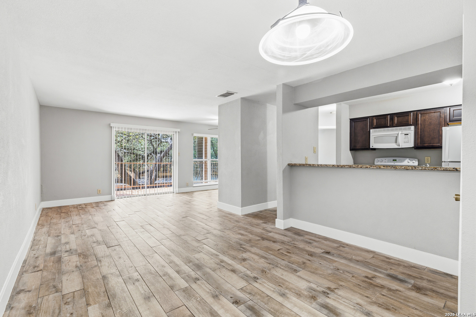 4119 Medical 206D — photo