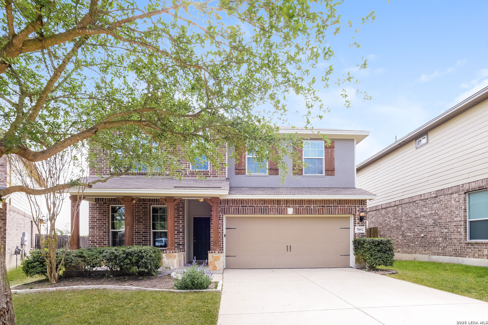 7052 Conroe ML — photo