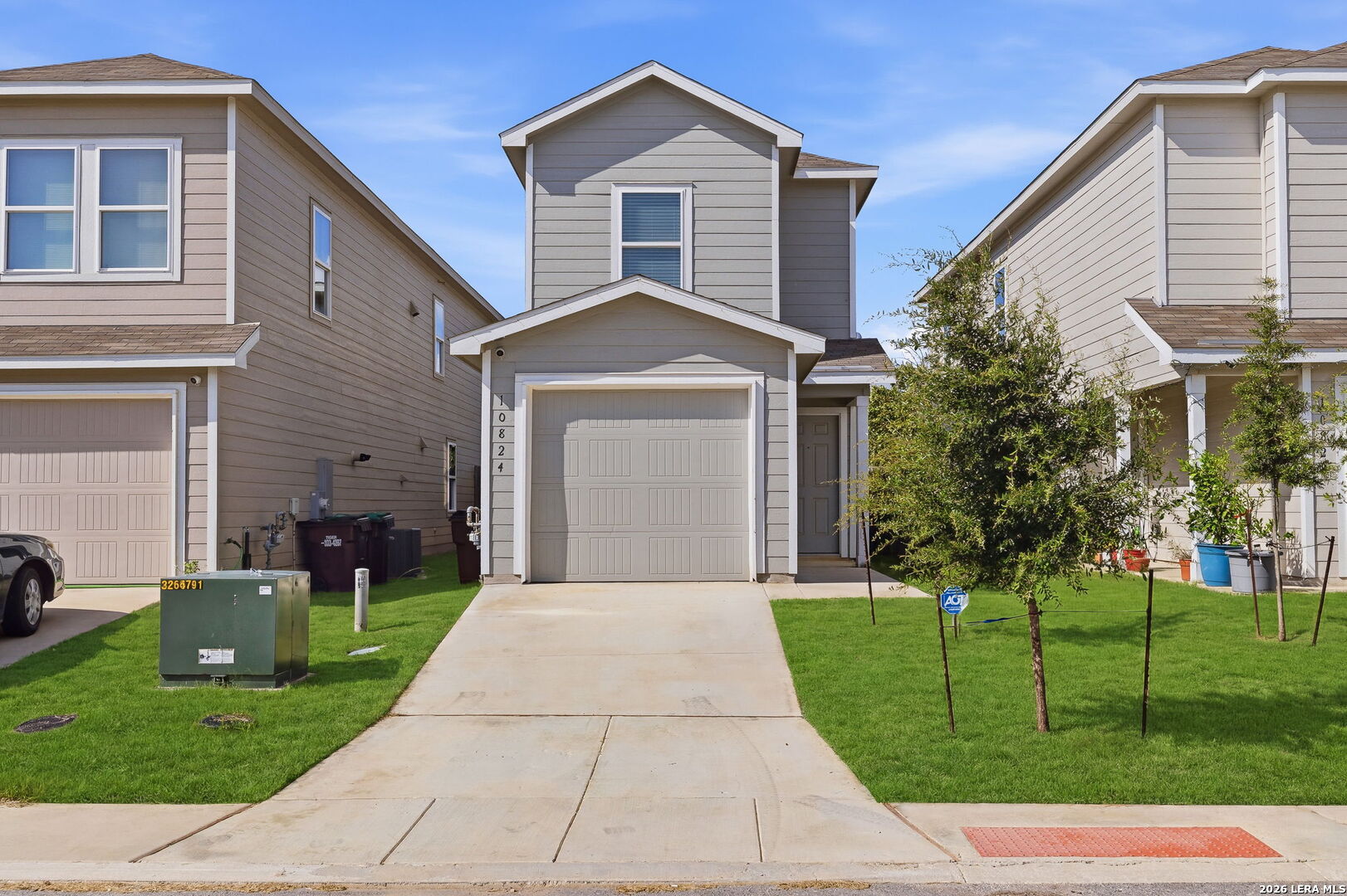 10824 Presa Way — photo