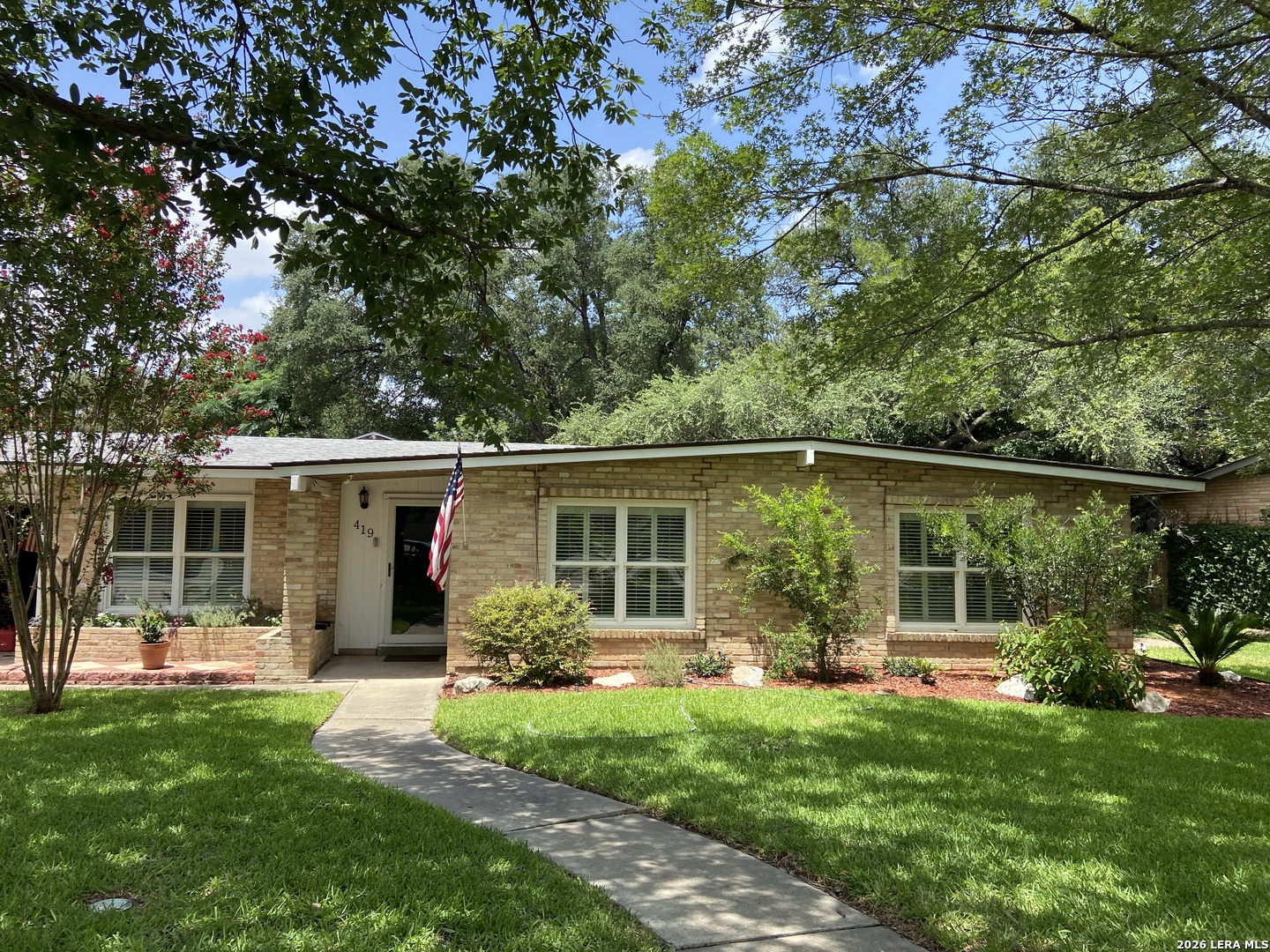 419 Forrest Hill Drive — photo