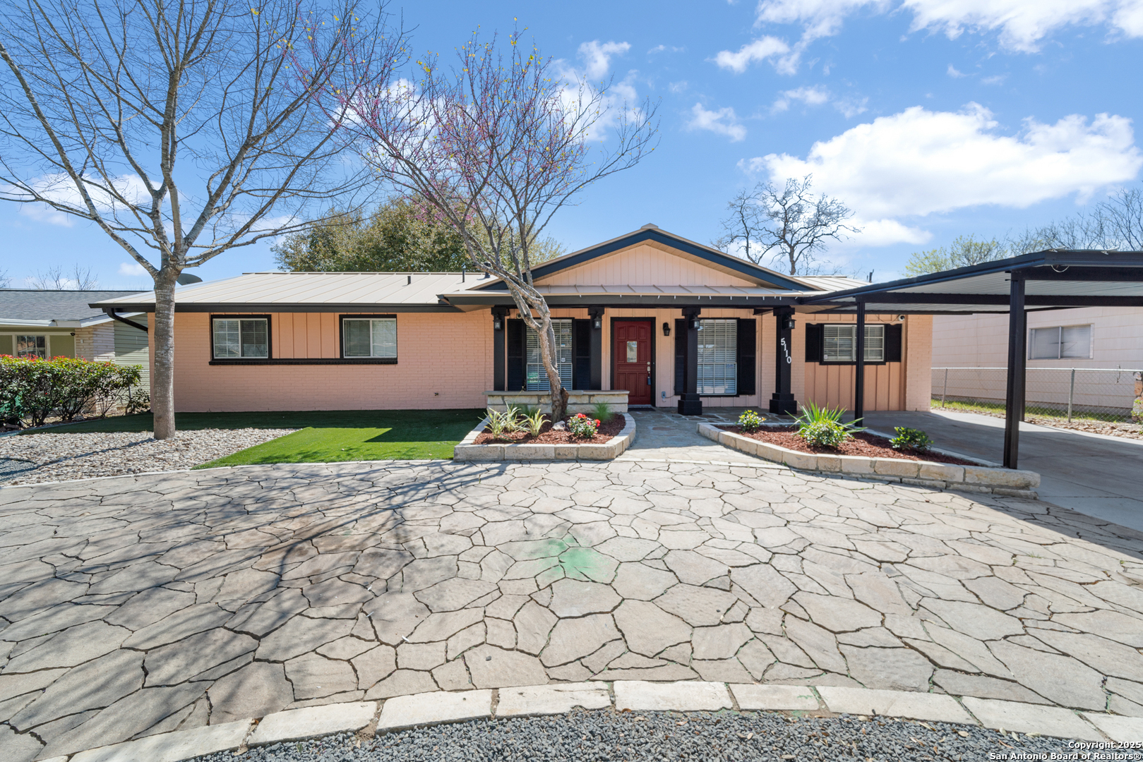 5110 Village Row Drive — photo