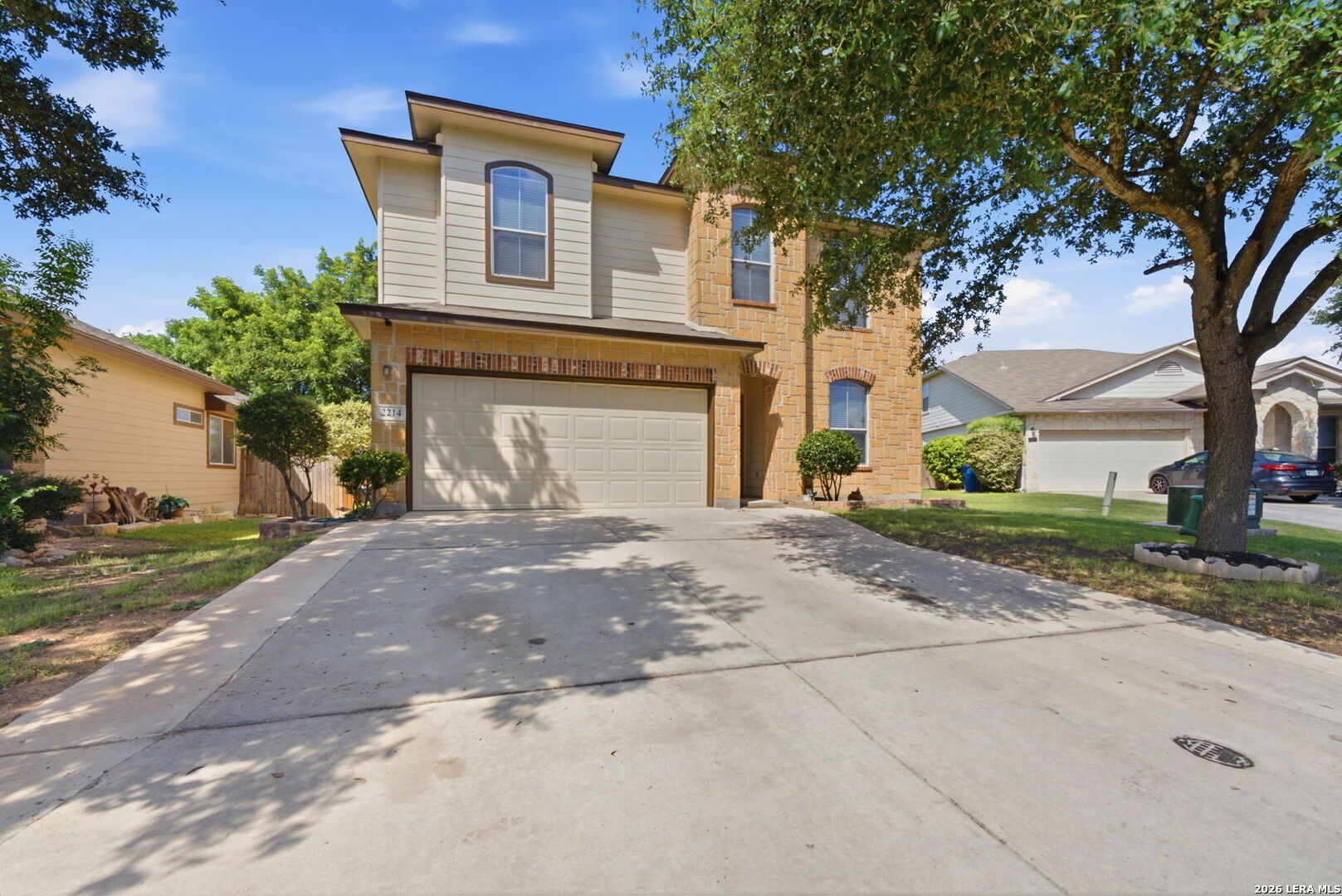 2214 Lakeline Drive — photo