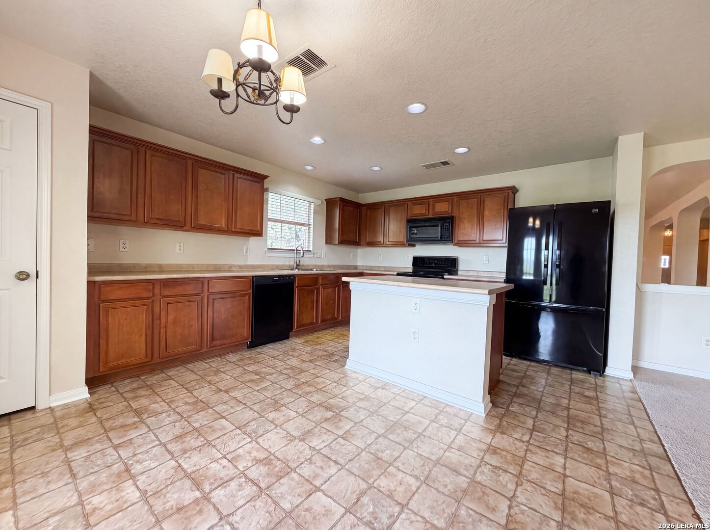 622 Mesa Loop, San Antonio, TX 78258 — photo 2
