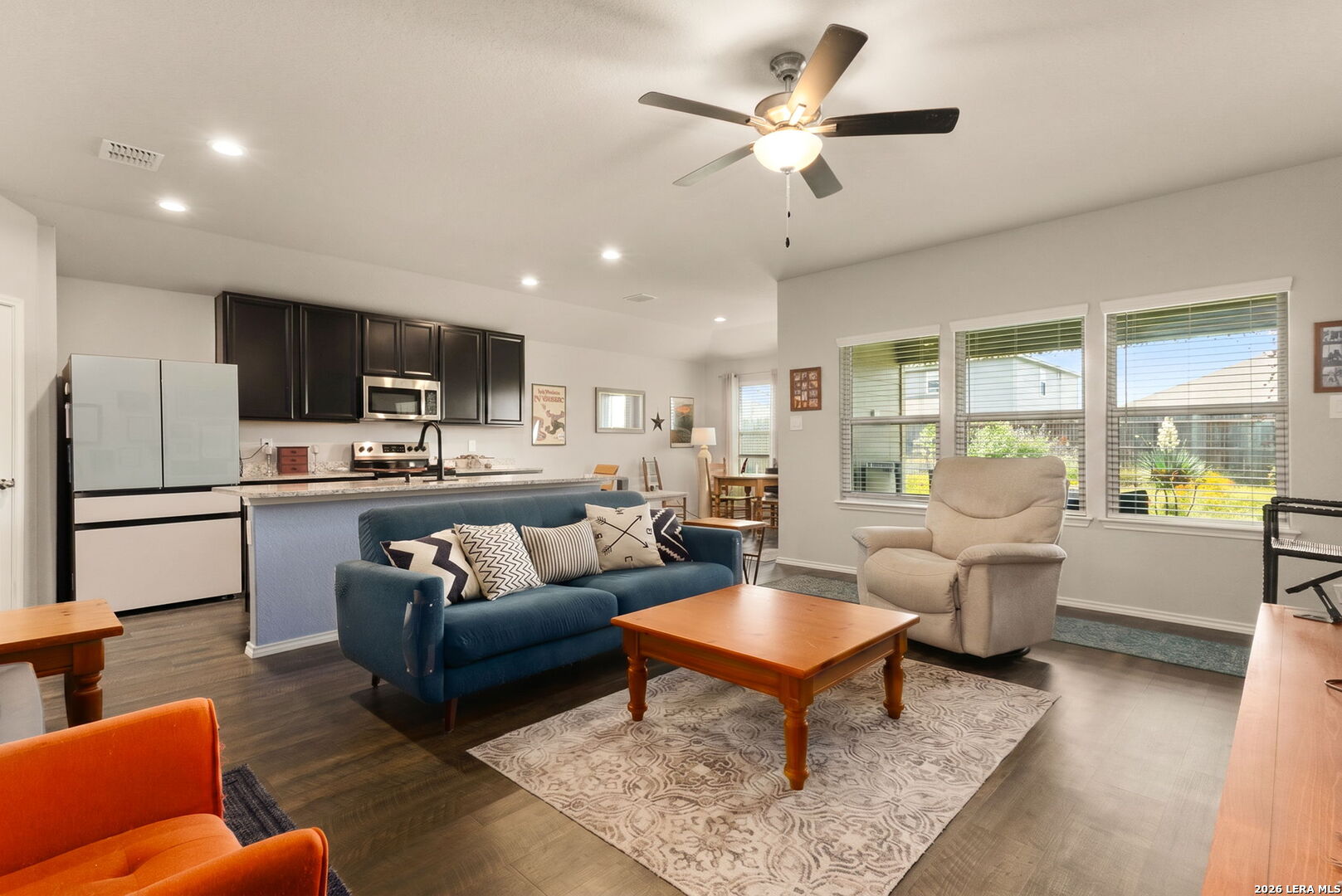 3308 Ridge, Seguin, TX 78155 — photo 2