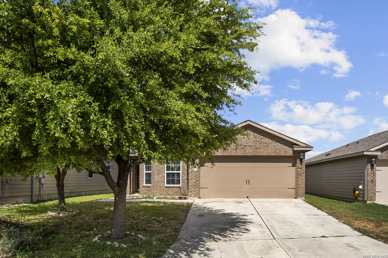 6627 Luckey Square — photo