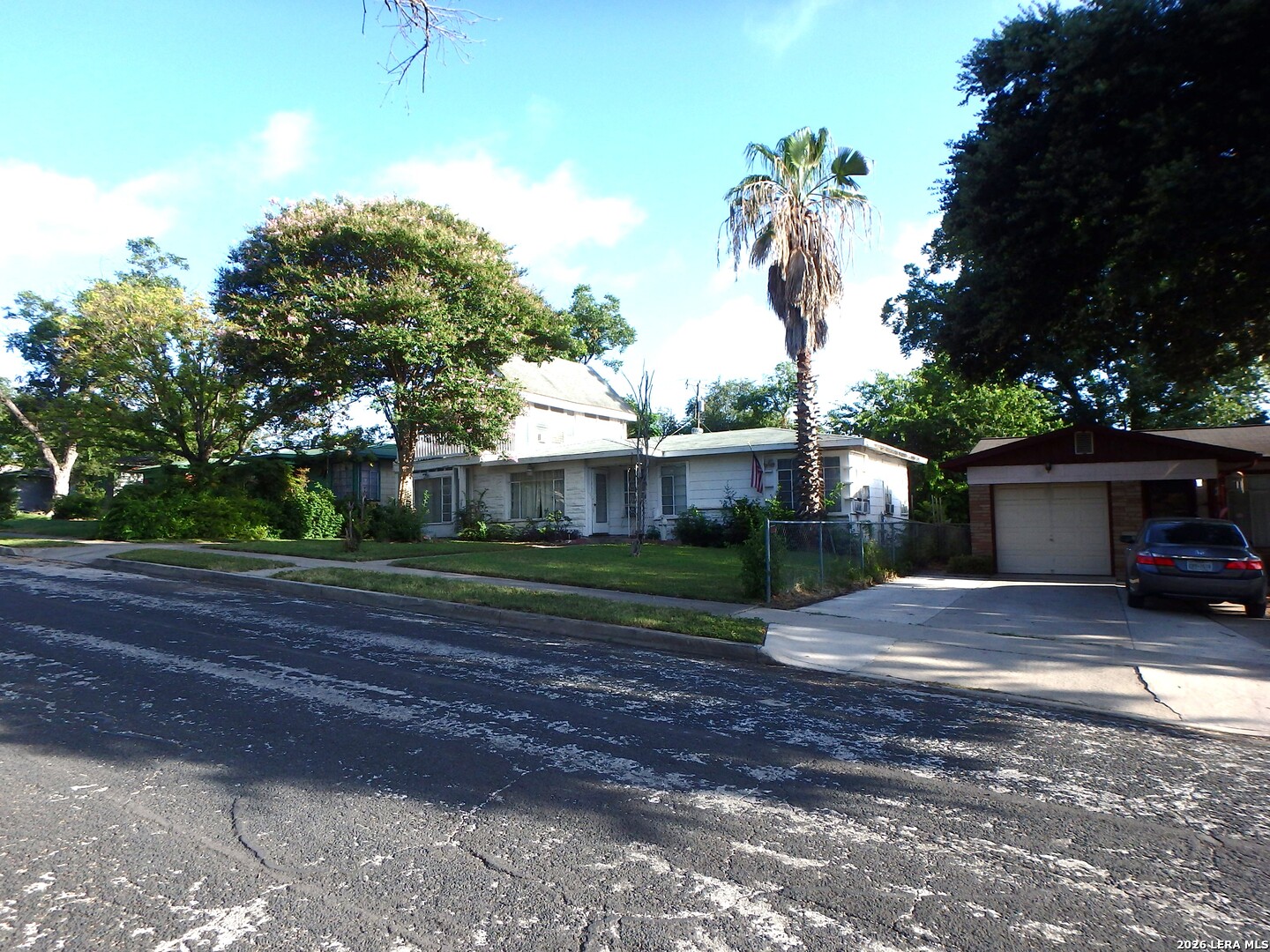 455 Savannah Drive — photo