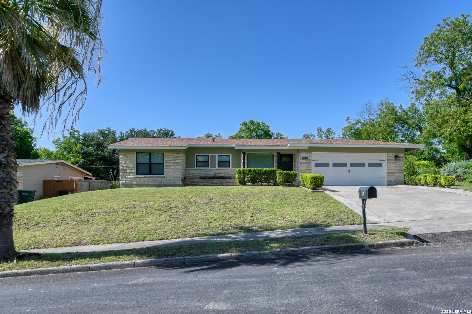 134 Longridge Drive — photo