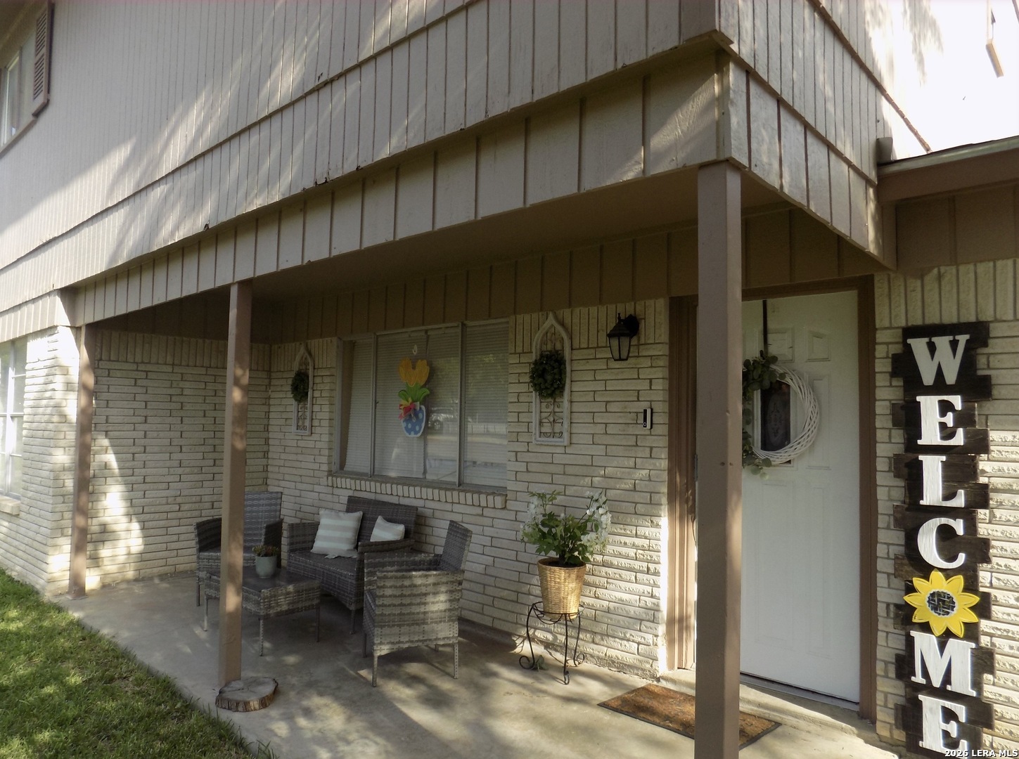 2324 Lorilee Drive, Eagle Pass, TX 78852 — photo 2