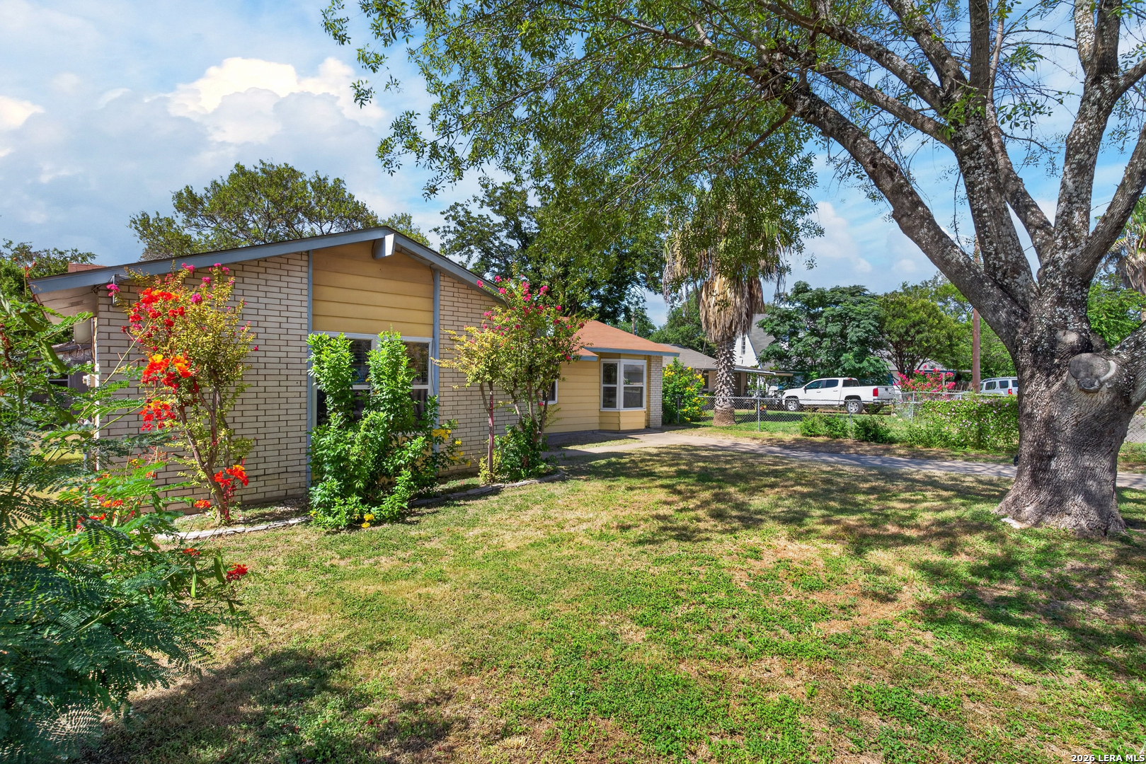 2714 Lagoon Drive — photo