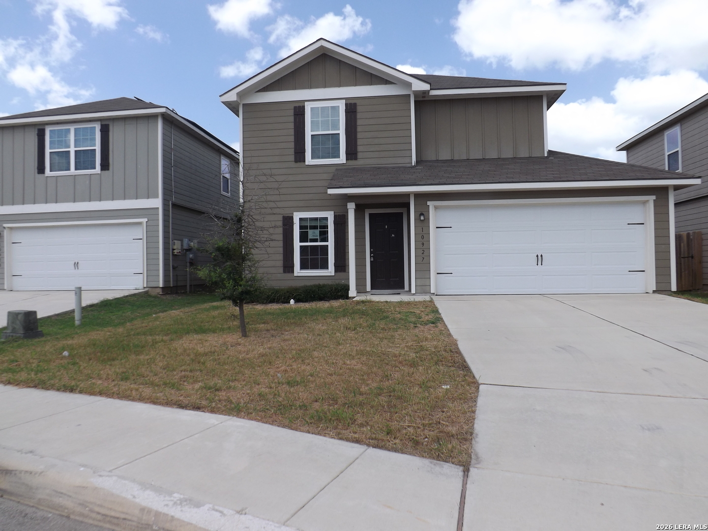 10927 Chatham Court — photo