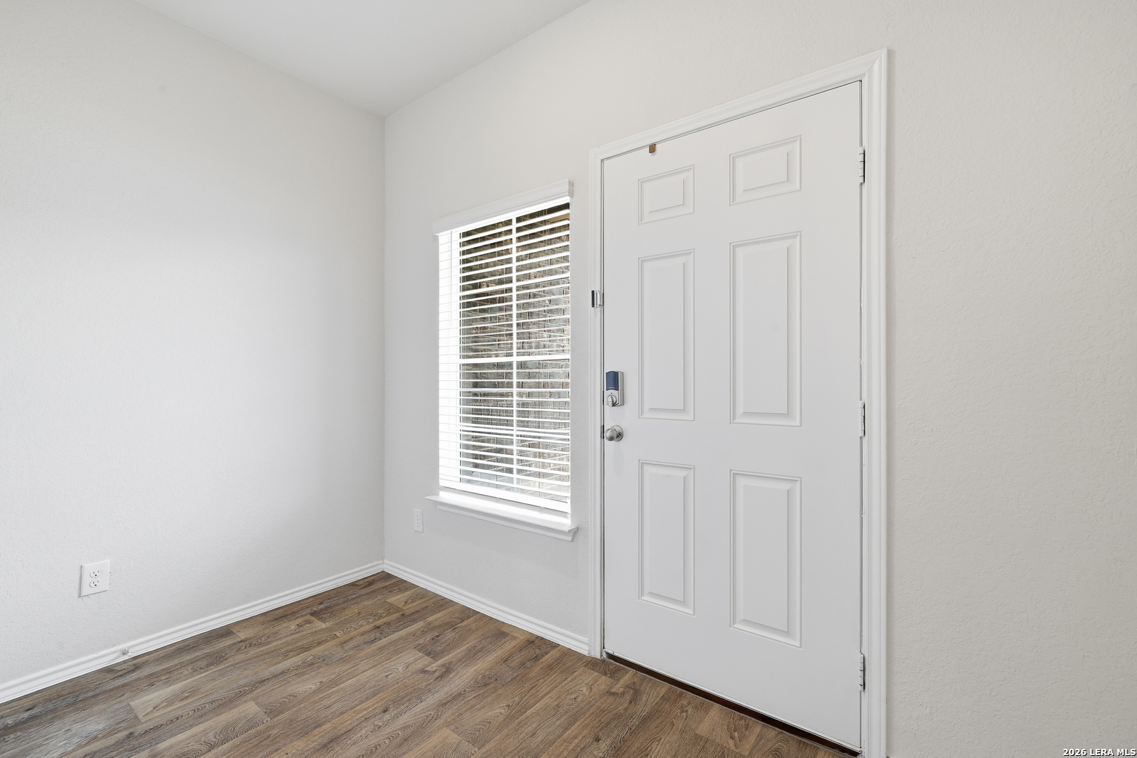 4023 Basil Mdw, Von Ormy, TX 78073 — photo 2