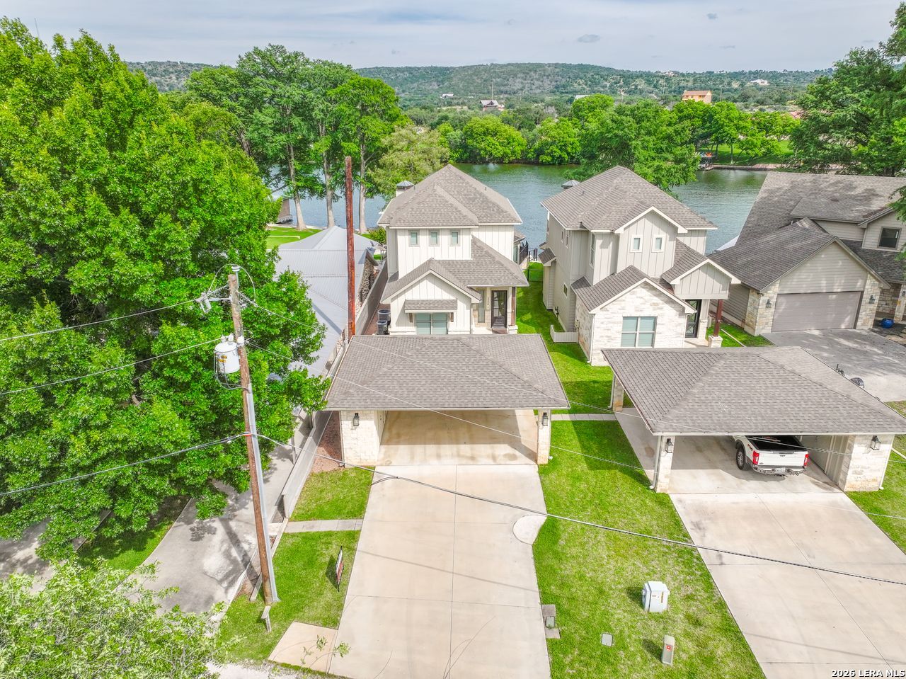 2238 Williams Lakeshore — photo