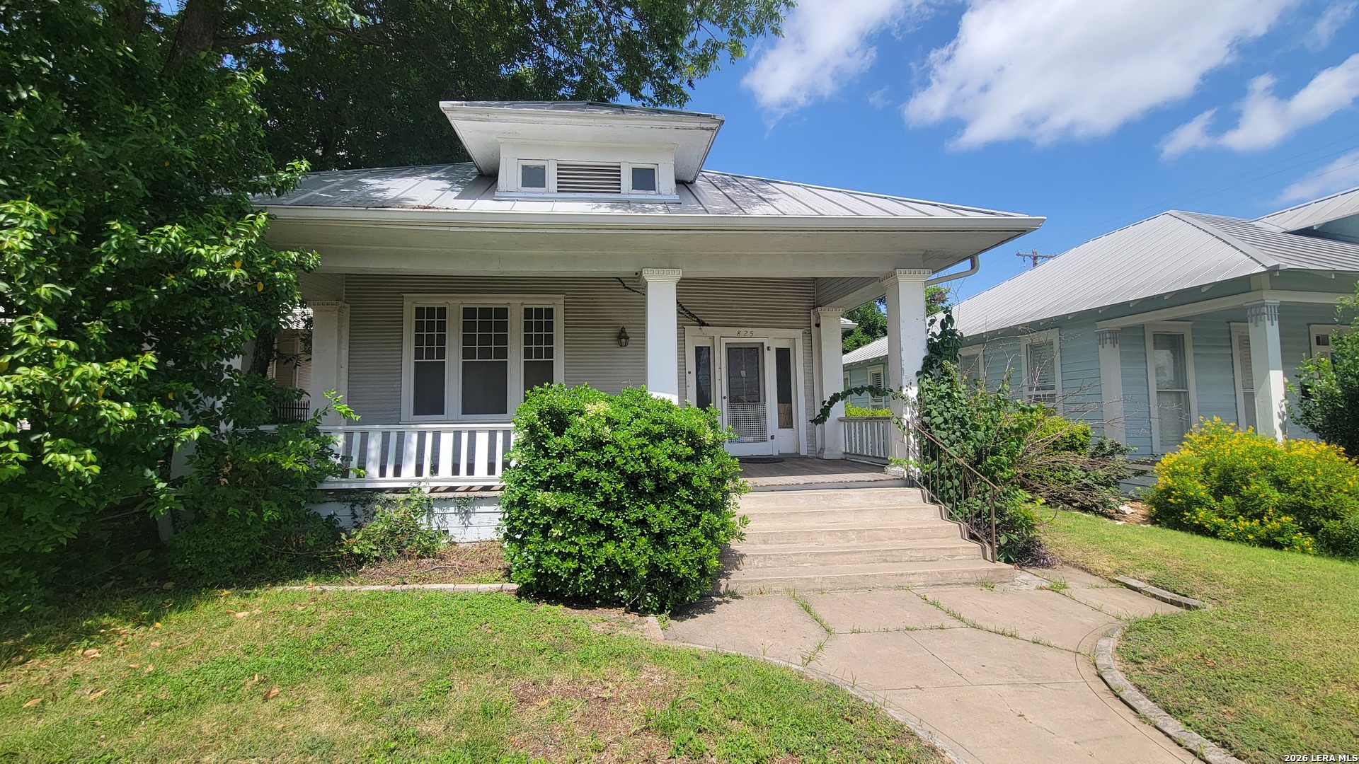 825 N Pine Street — photo