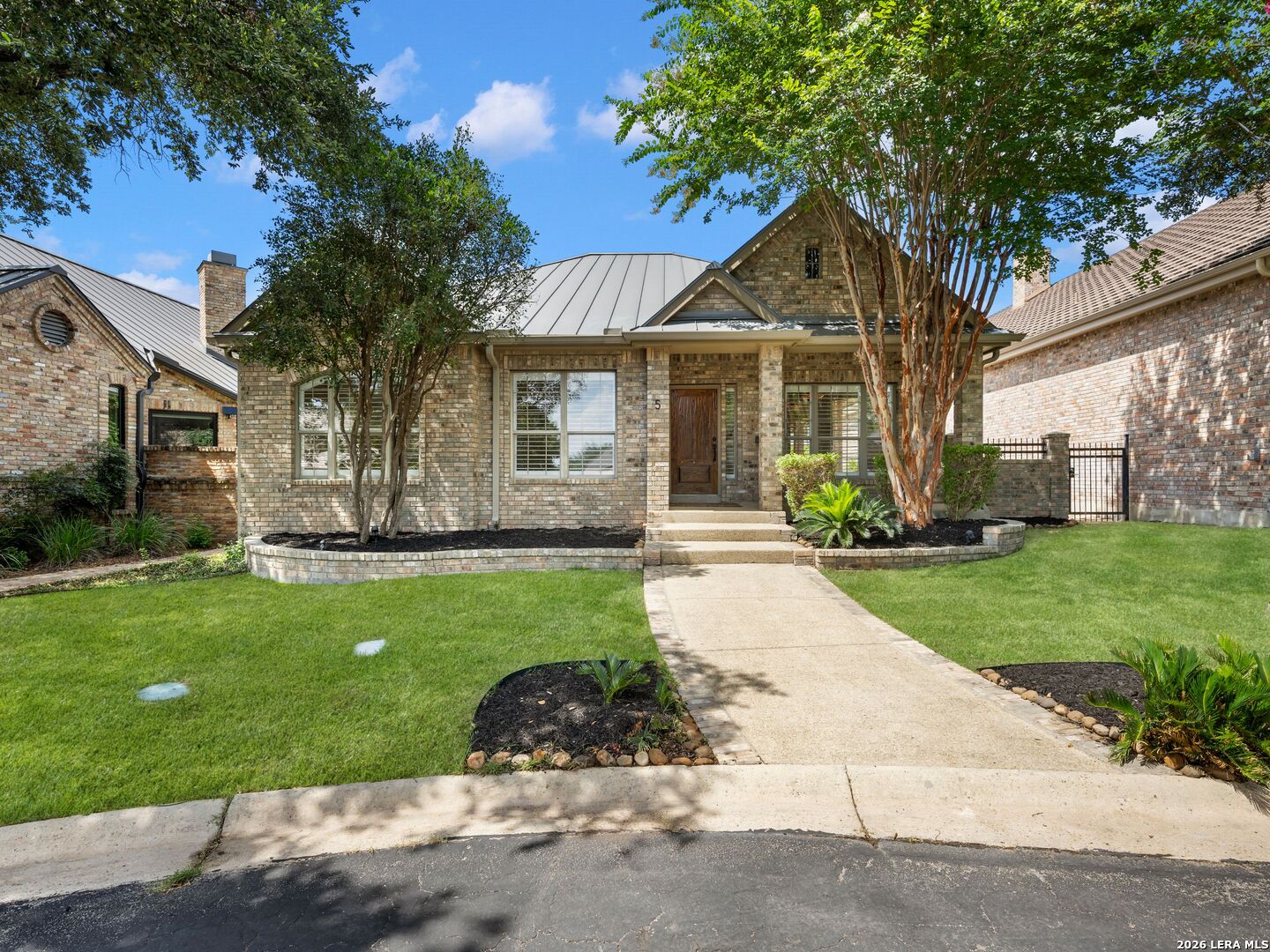 5 Burnham Glen — photo