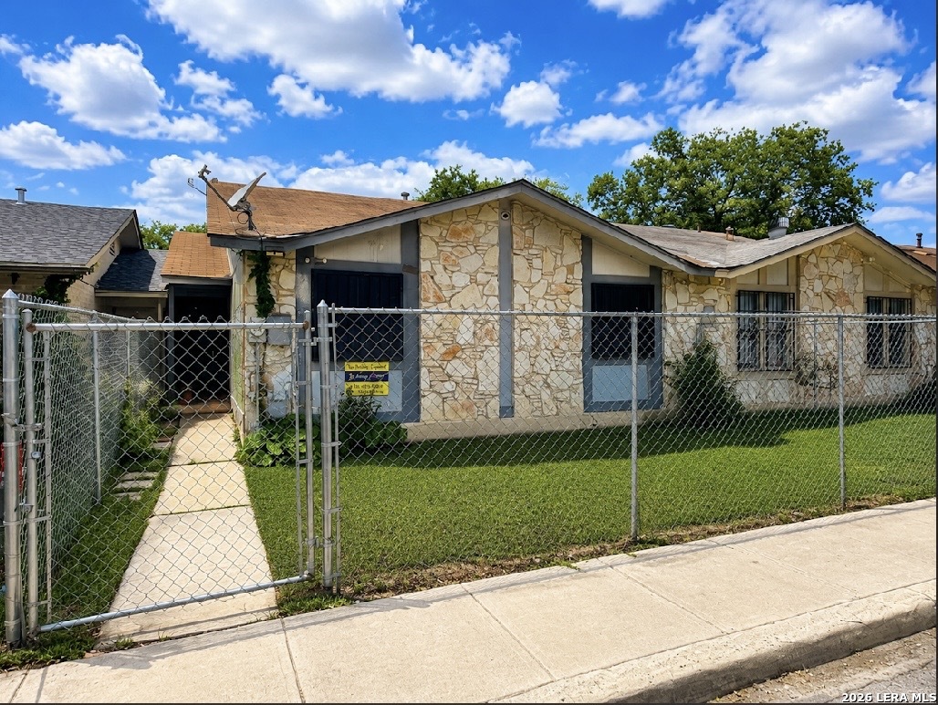8013 Chipping — photo