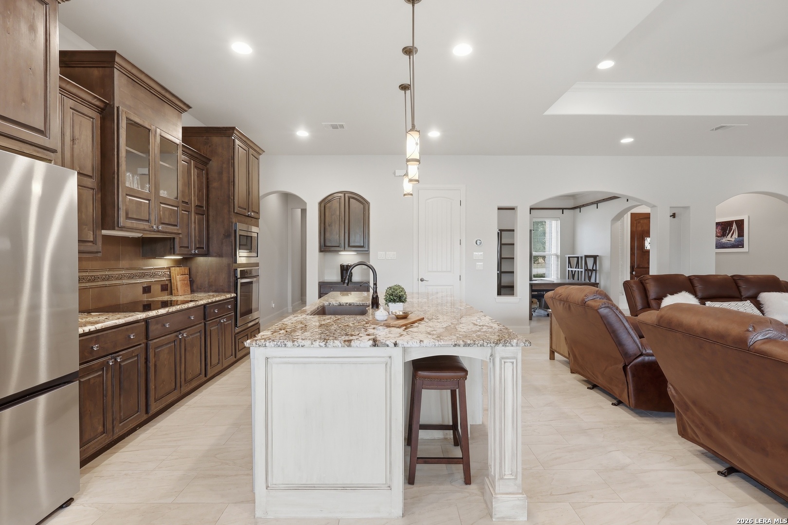 115 E Eli Chandler, Blanco, TX 78606 — photo 3