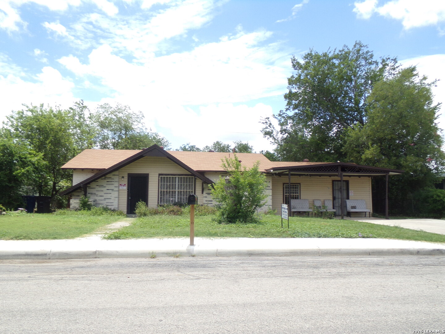 118 Ebbtide Drive — photo