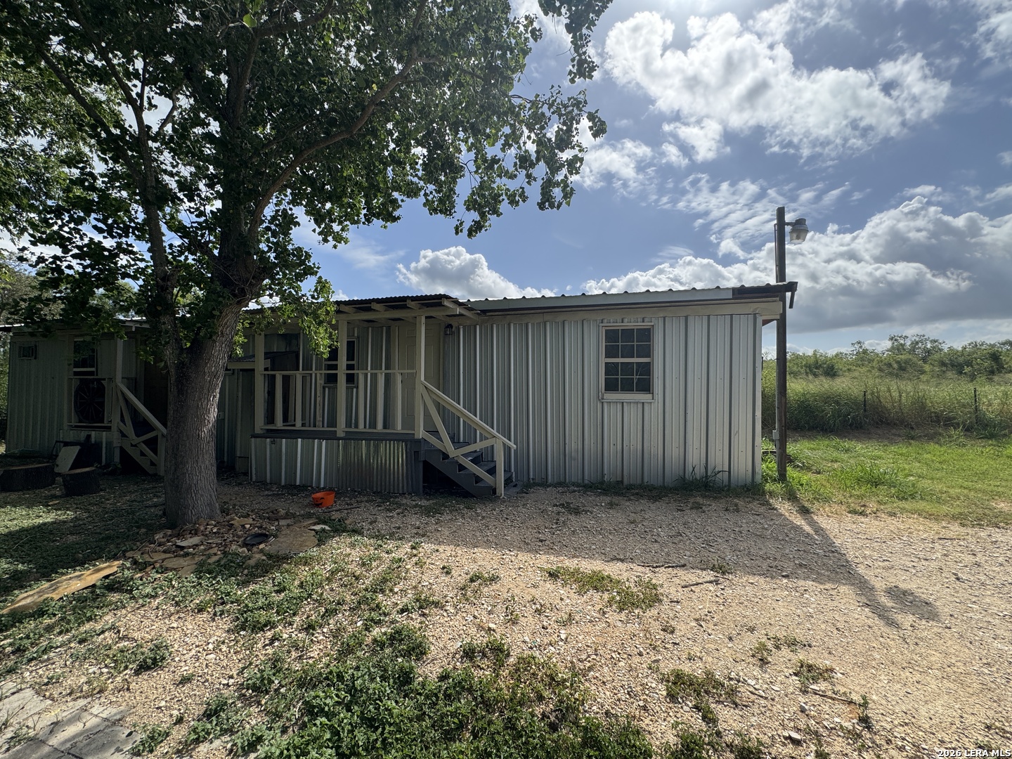 8325 FM 327 7 — photo