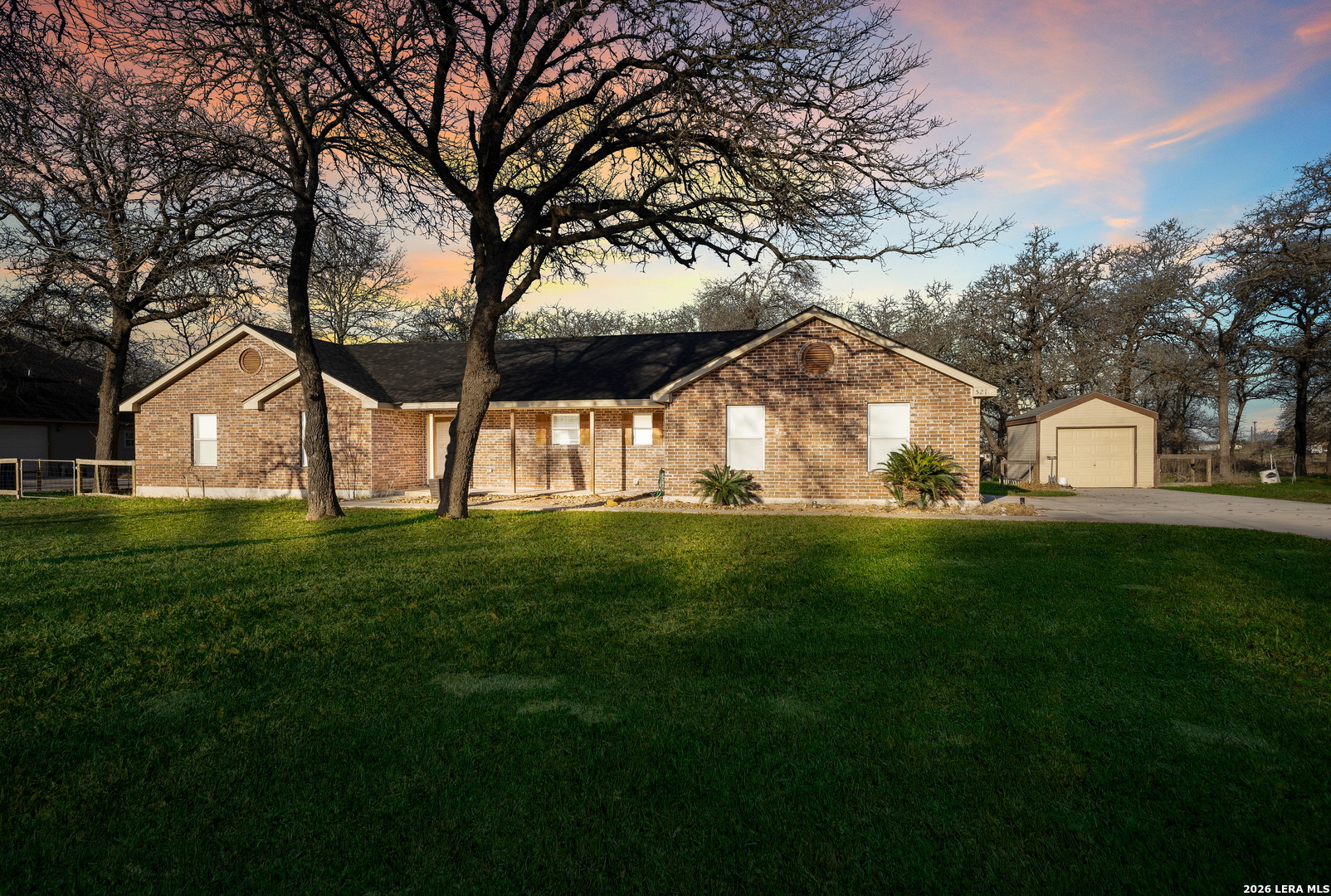 521 Jacobs Lane — photo