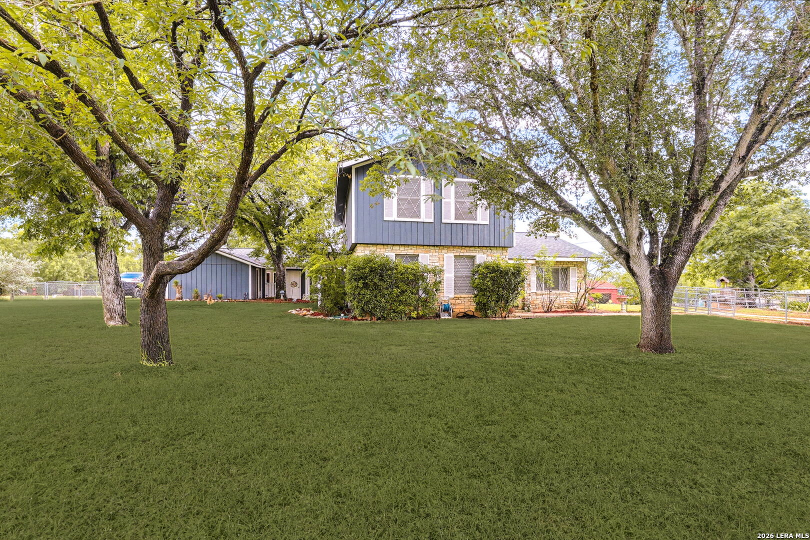 12591 Lavernia Road — photo