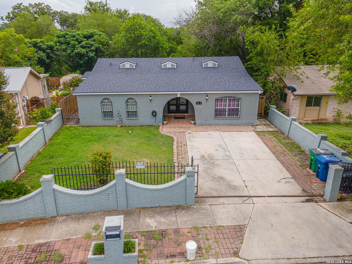 2202 Lake Louise Drive — photo