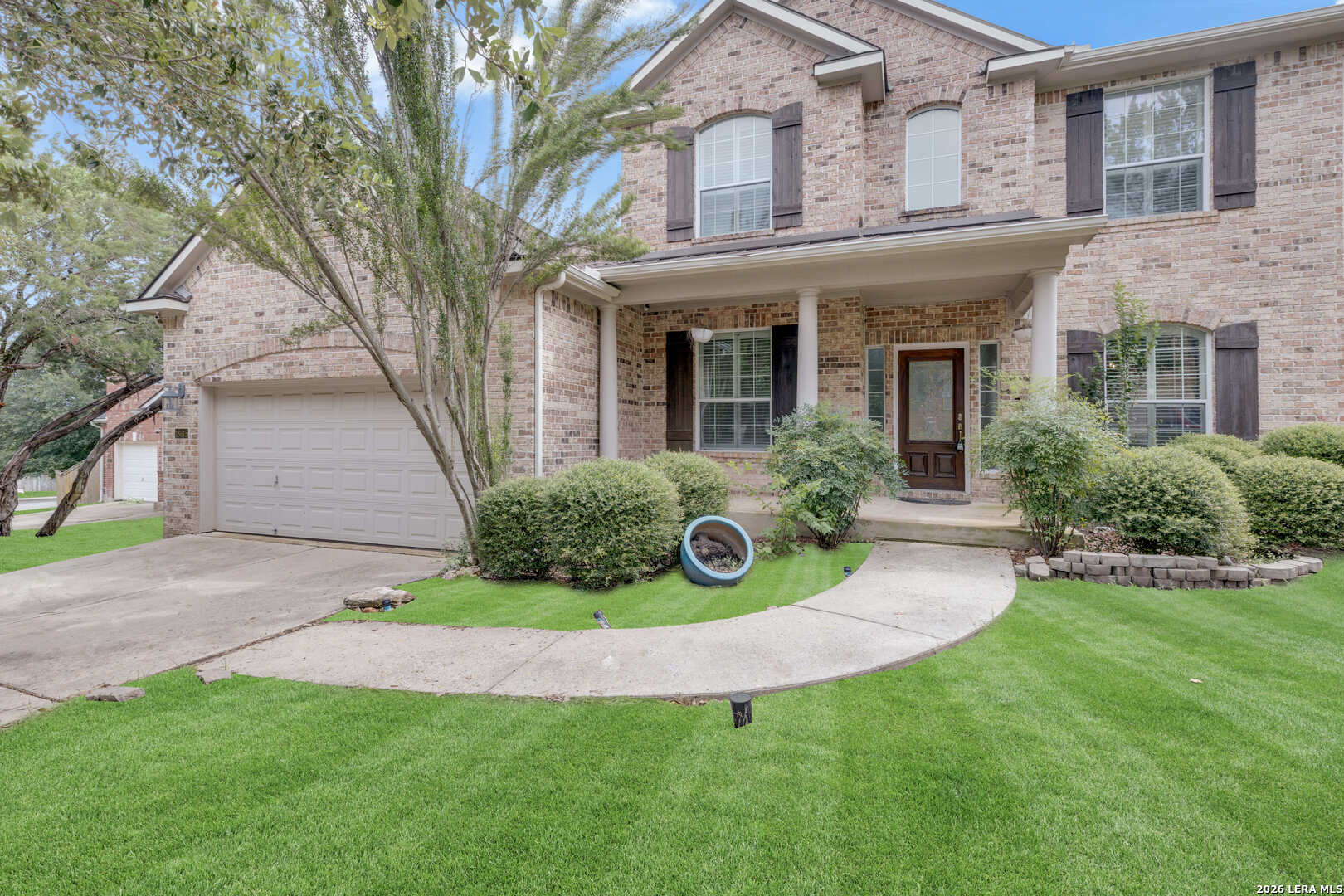 18615 Rogers Gln — photo
