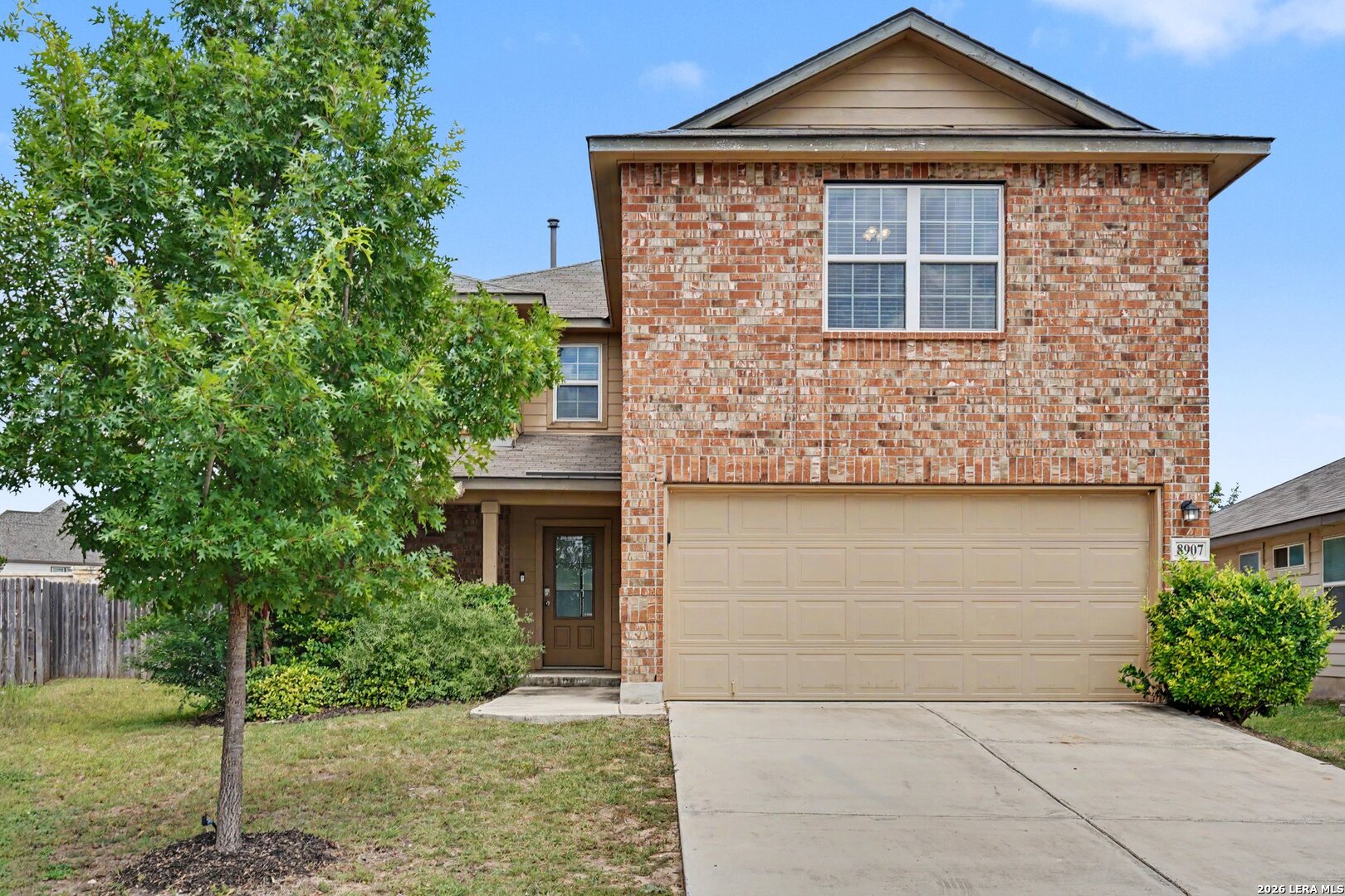 8907 Taylor Grv — photo
