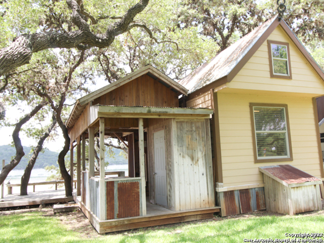 955 Faurie Tiny House — photo