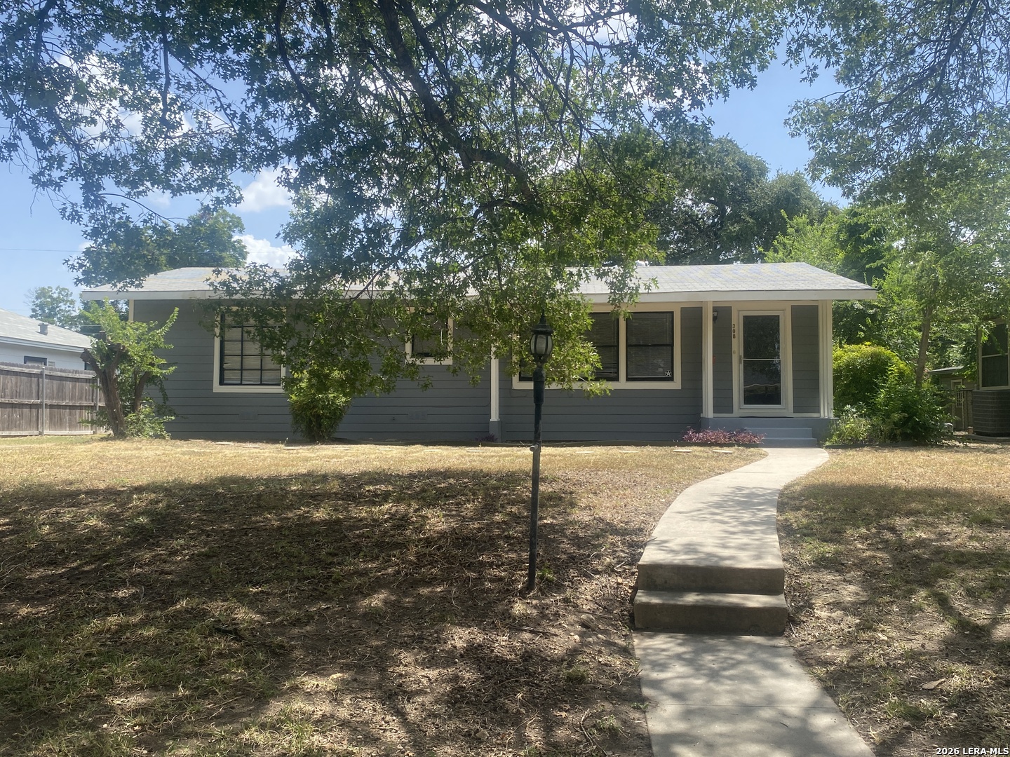 308 Larchmont Drive — photo