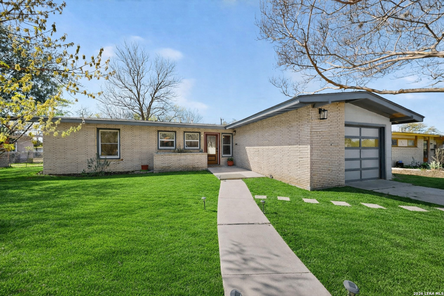 414 Sharon Drive — photo