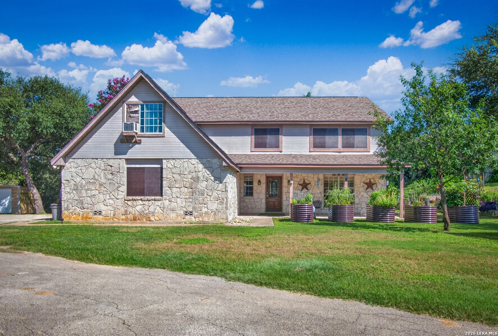 2611 Barton Hill Drive — photo