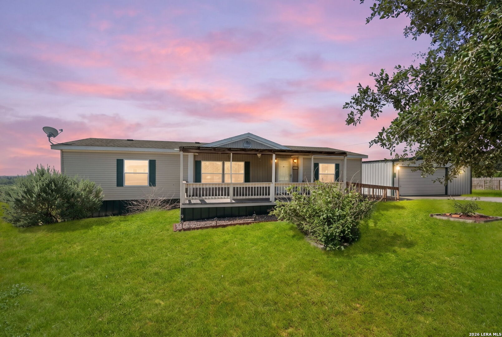 133 Oak View Drive — photo