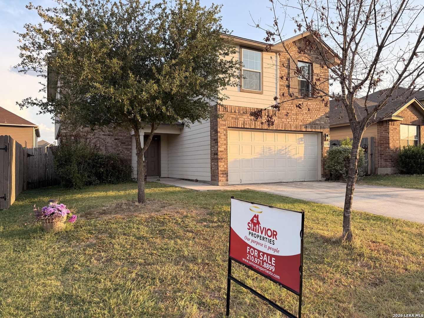 6130 Hackberry Pond — photo