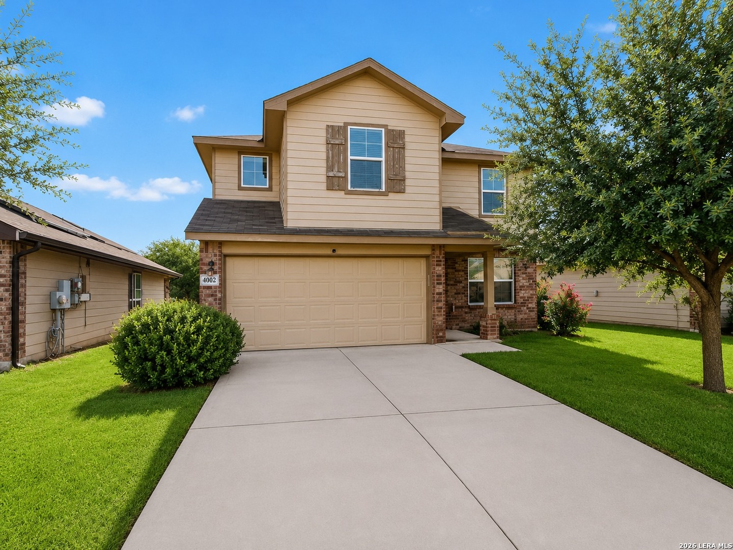 4002 Goliad Ford — photo